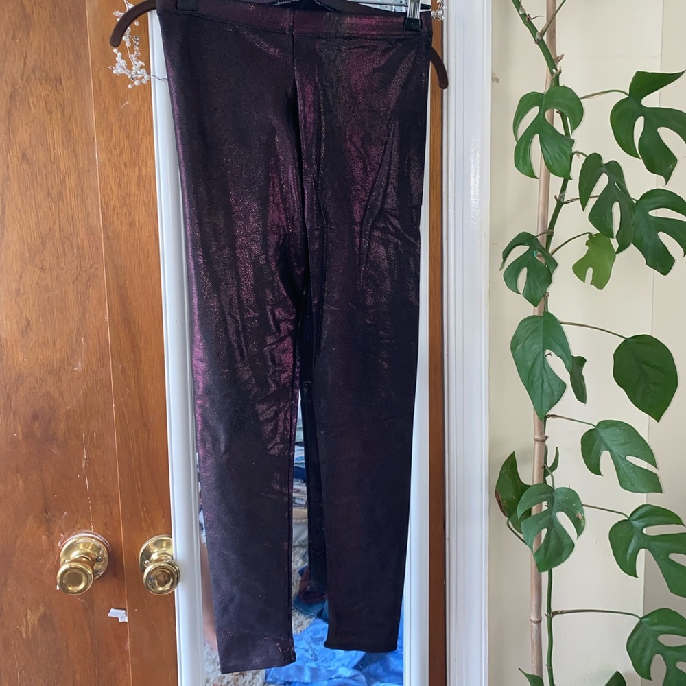 Blackmilk dragon scale leggings size medium EXCELLENT CONDITION